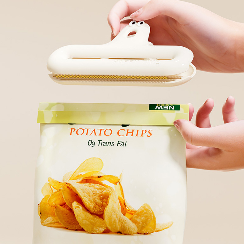 1/4 cartoon sealing clip moist - Food Storage Roll Bags ulasan dan harga